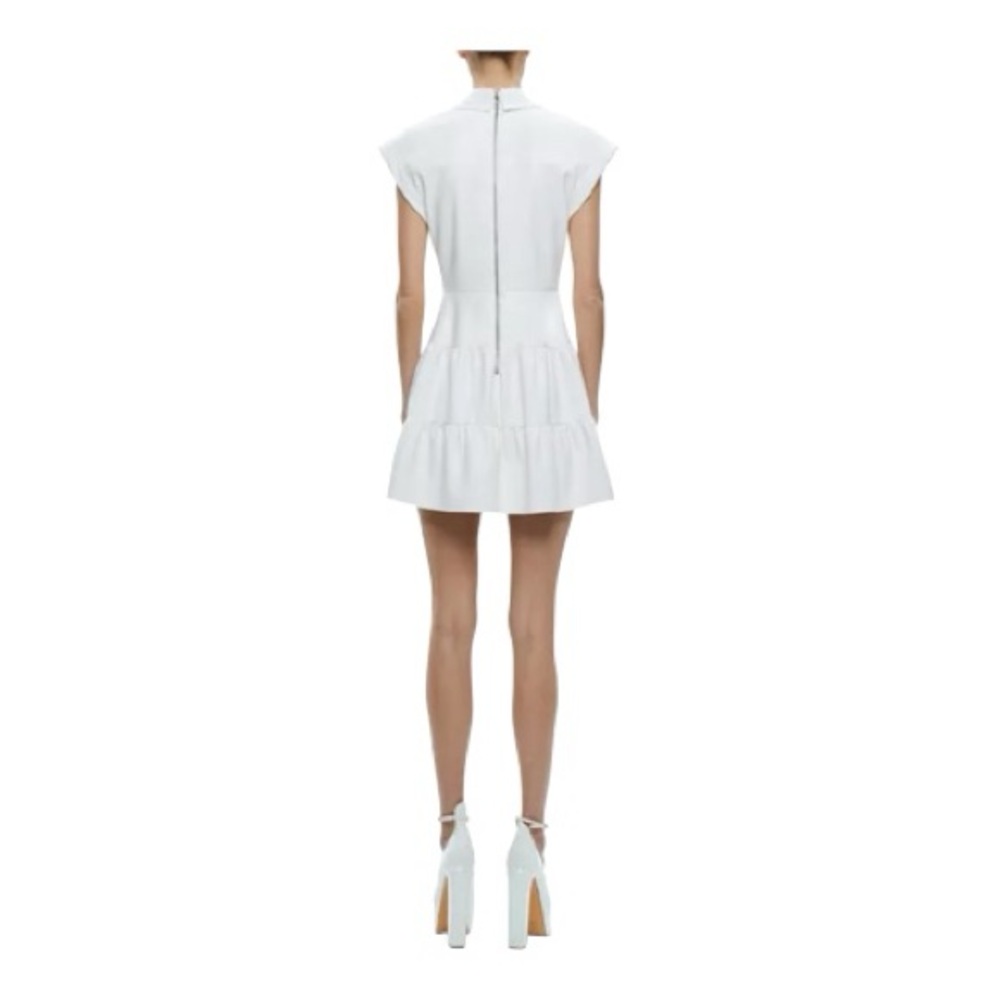 Alice and Olivia
Mila Faux Leather Twist Front Cap Sleeve Dress - Picture 4 of 10